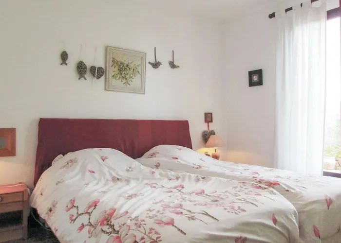 3 Bedroom In Vecchio Porto-Vecchio (Corsica)